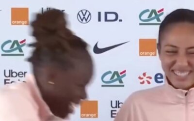 Euro féminin de foot : un fou rire mémorable fait sensation !
