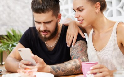 Dans un couple : découvrez cette habitude discrète des hommes