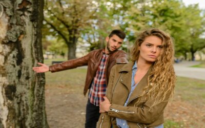 7 Indices Clairs d&rsquo;une Relation Toxique à Reconnaître Rapidement