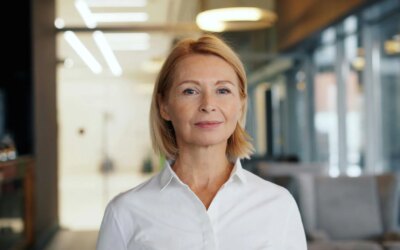 Femmes de 50 ans : l&rsquo;angle mort professionnel à l&rsquo;ère moderne