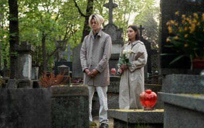 Fratrie en détresse : Surmonter la perte des parents ensemble