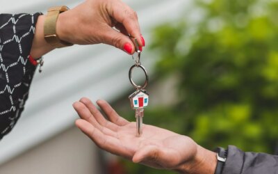 Propriété : Comment Tia a réalisé son rêve à 20 ans grâce à ses habitudes