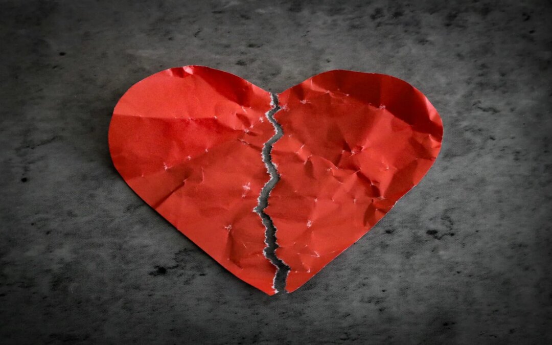 Rupture amoureuse femme : 7 étapes essentielles pour rebondir
